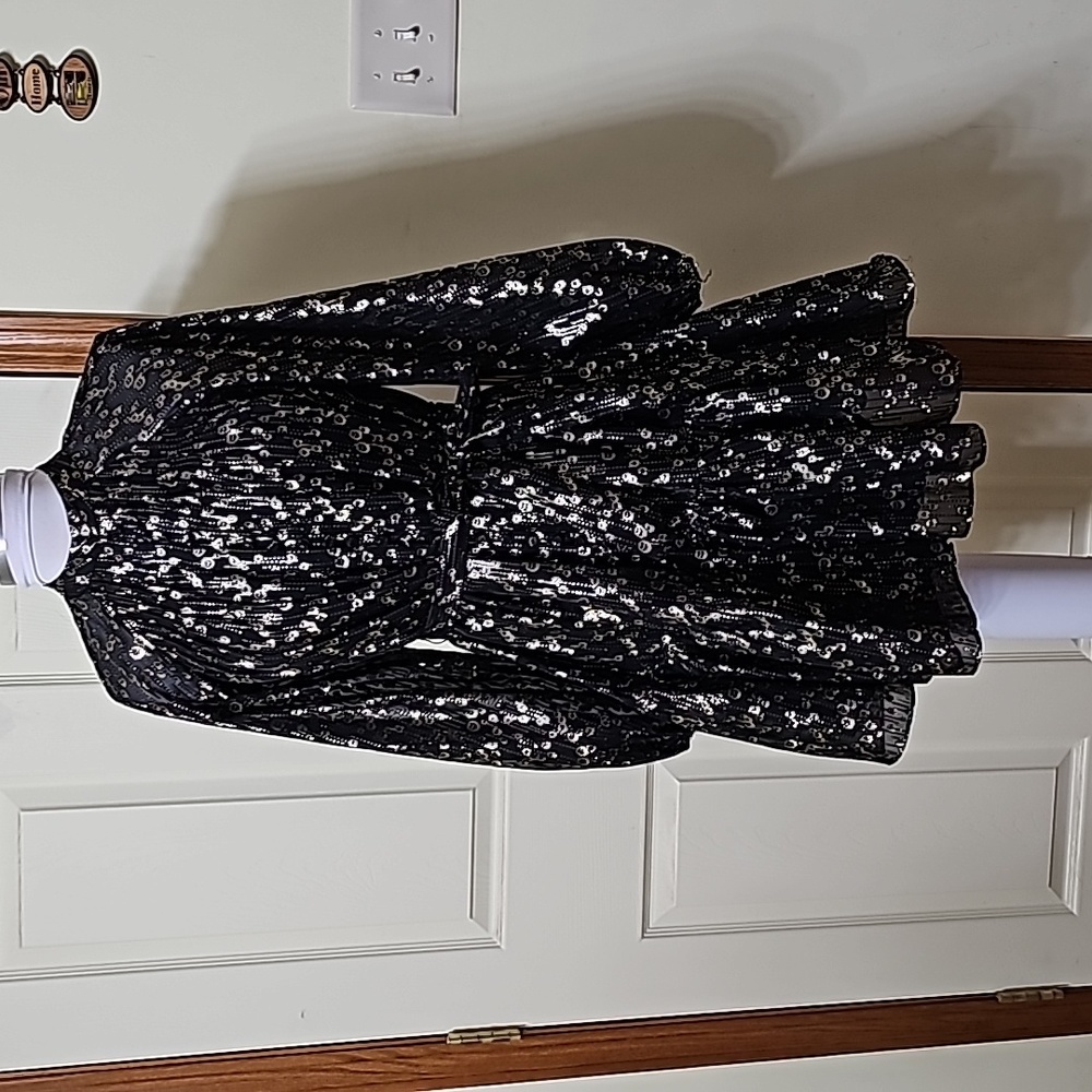 Antonio melani long sleeve dress